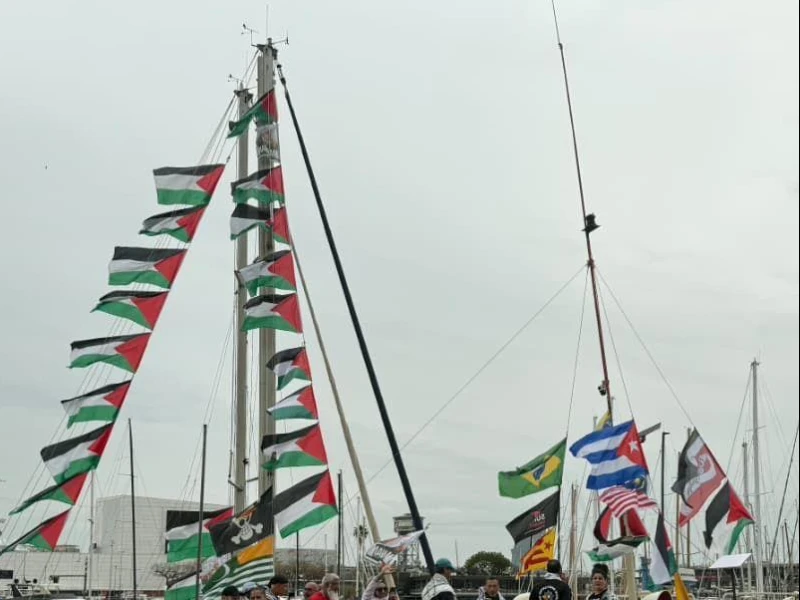 Israel Kepung Global Sumud Flotilla di Mediterania: Kapal Disita, Relawan Diancam