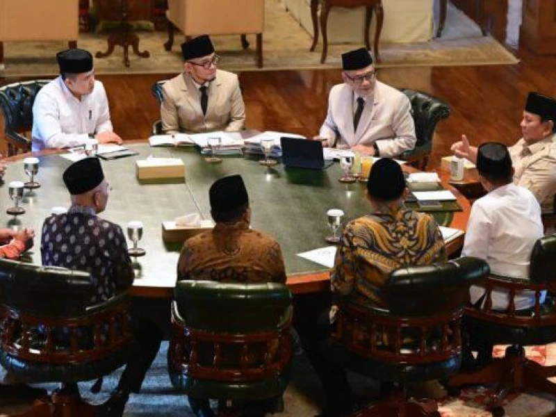 Prabowo Apresiasi Penyelenggaraan Haji 2026, Biaya Turun dan Masa Tunggu Makin Pendek