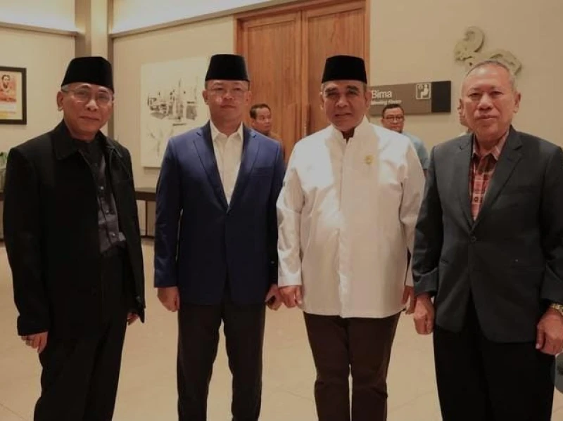 Gus Yahya Bertolak ke Iran Penuhi Tugas Negara, Sampaikan Takziah atas Wafatnya Khamenei