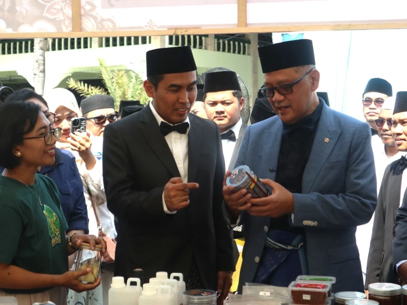 Menhaj Dorong Perputaran Uang Haji dan Umrah di Dalam Negeri