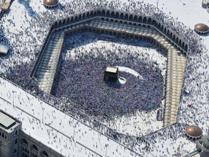 Tawaf dan Runtuhnya Keakuan