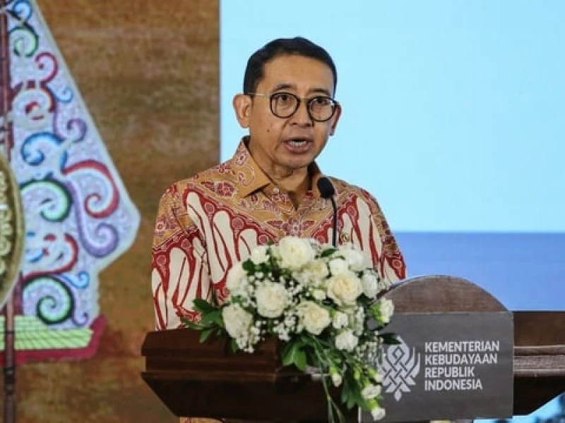Usai Dihujani Kritik, Fadli Zon Jelaskan Polemik Kekerasan Seksual Massal Mei 1998