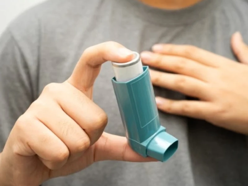 Hukum Mengisap Inhaler bagi Pengidap Asma Saat Puasa