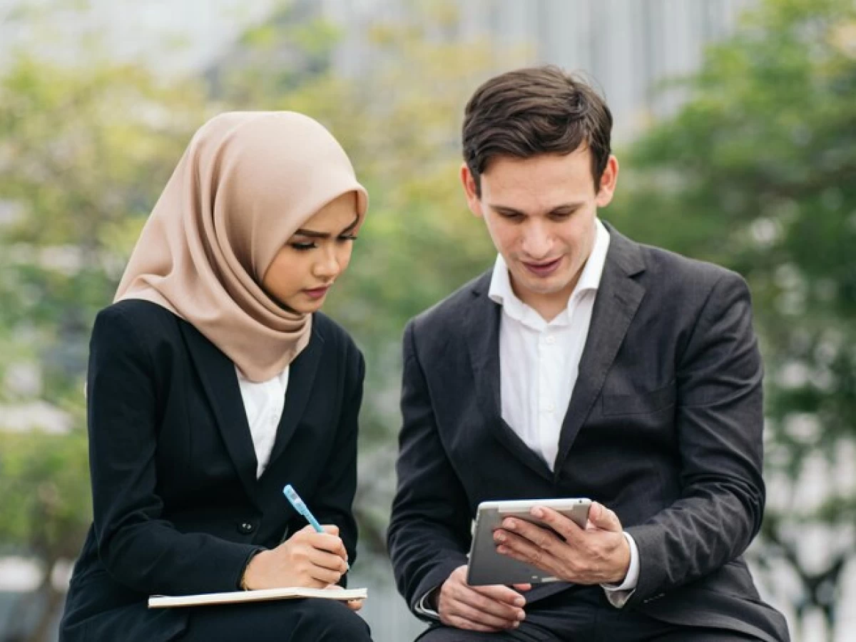 Ketentuan dan Batasan Interaksi Lawan Jenis dalam Islam