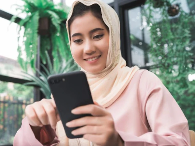 Anjuran Rasulullah Agar Istri sering Minta Suami Cepat Pulang
