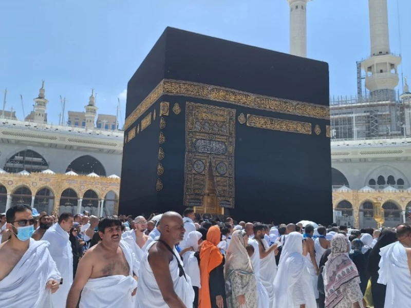 Kisah Layla Majnun (4-Habis): Saat Haji dan Ziarah Tak Sirnakan Cintaku Padanya