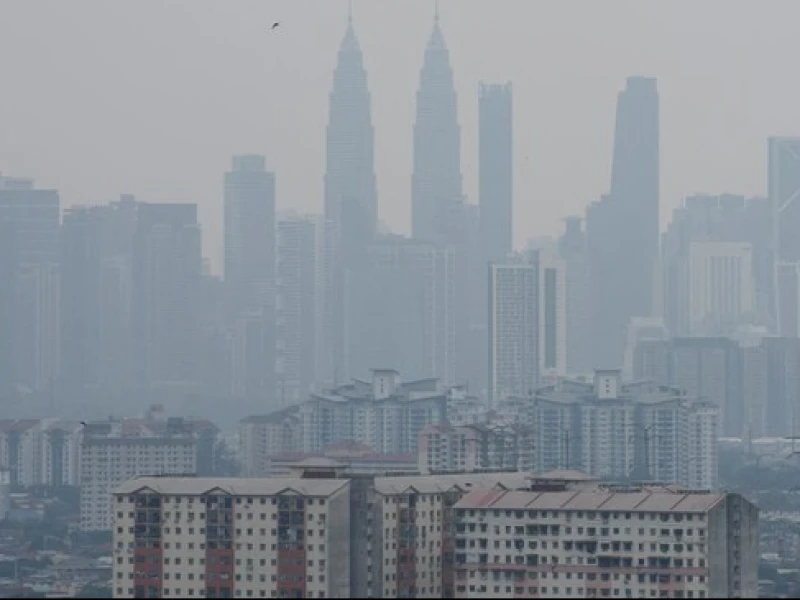 Akibat Kabut Asap RI, Malaysia Tetapkan Status Darurat di Sarawak