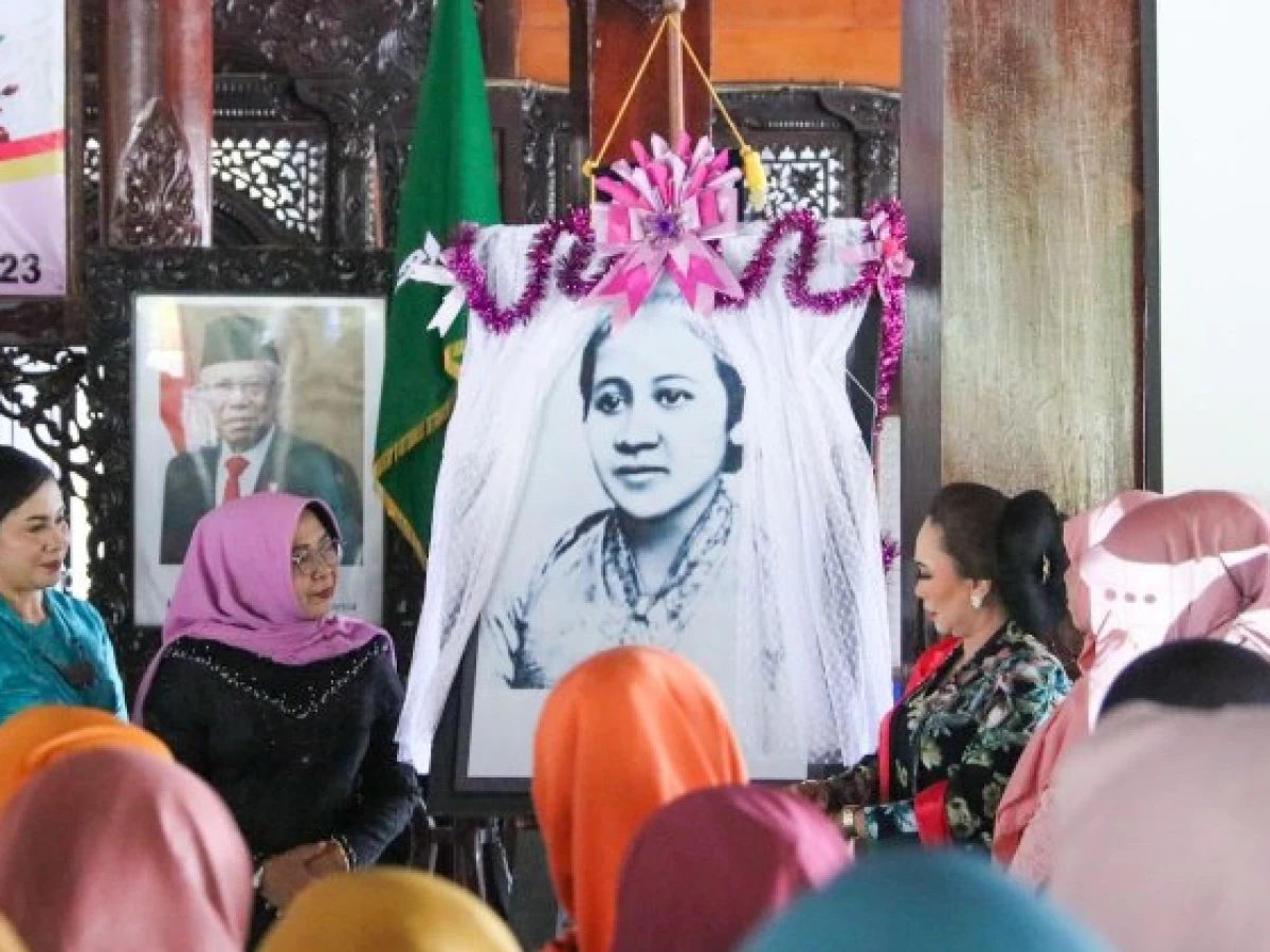 Perempuan dan Semangat Kartini Masa Kini: Cerdas, Mandiri, Tetap Menjaga Harmoni