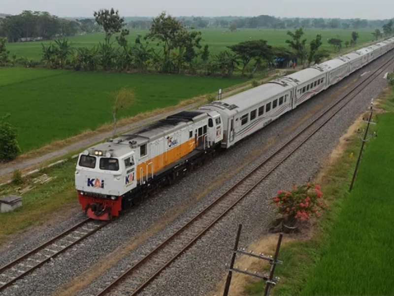 PT KAI Operasikan Kereta Direct Train Jakarta-Yogyakarta Mulai 18 Desember 2024