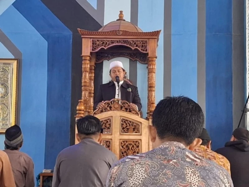 Khutbah Jumat Bahasa Jawa: Sya’ban Berlalu, Jogo Sholat Limang Wektu