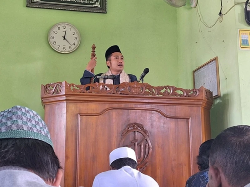 Khutbah Jumat Bahasa Jawa: Hikmah Agung Isra’ Mi’raj lan Sholat Limang Wektu