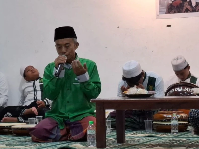 Pengabdian Kiai Nafi, Penghulu Sukarelawan di Bumi Mimika, Papua Tengah