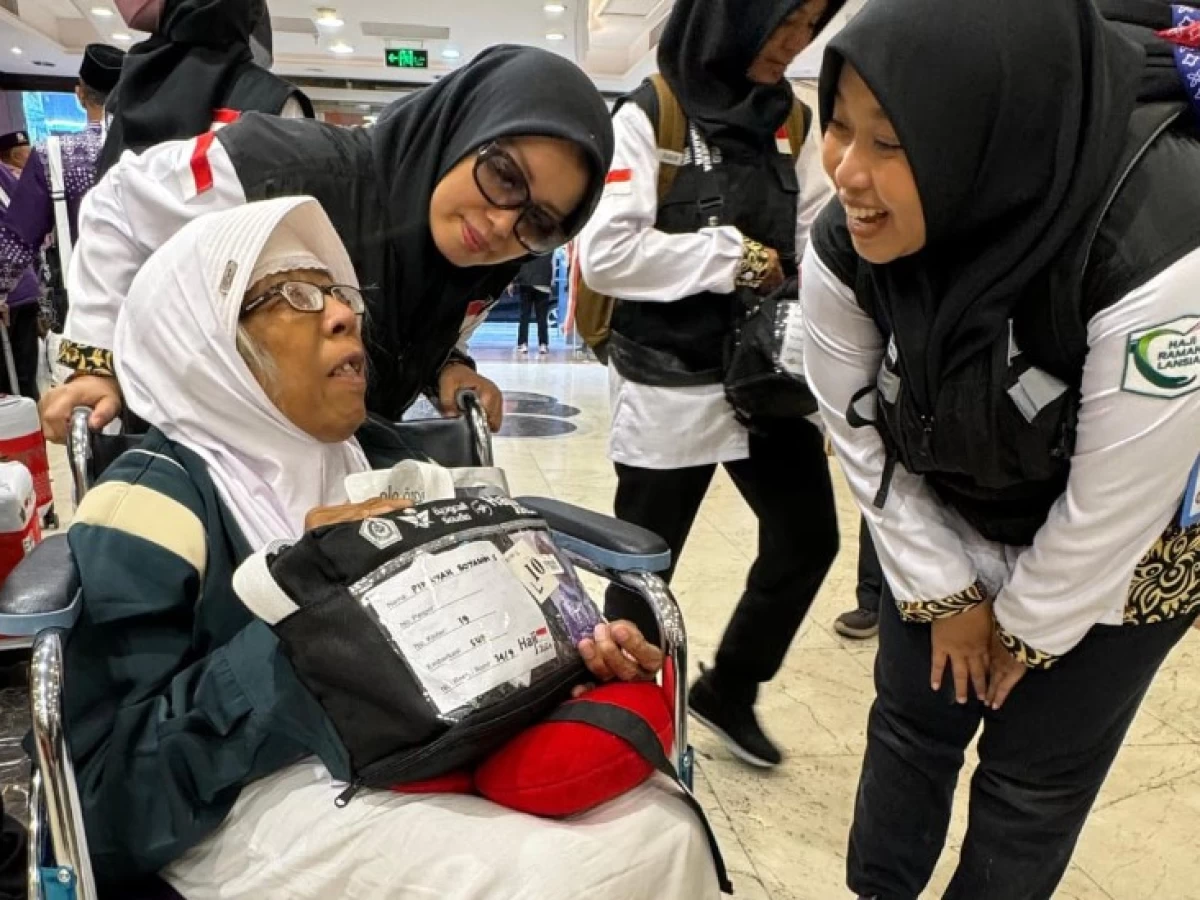 Habib Ja'far, Jemaah Lansia, dan Pentingnya Komunikasi Interpersonal Haji