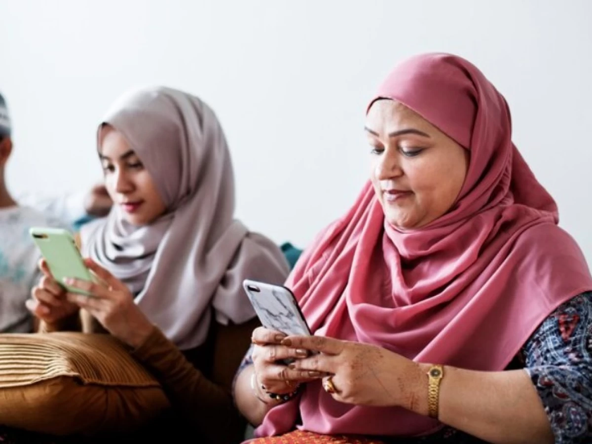 Silaturahim Lebaran via WA atau Kirim Parsel, Cukupkah?
