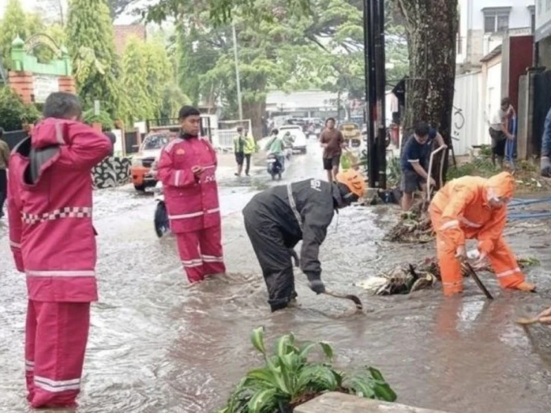 Banjir dan Longsor Terjang Kota Batu, Dampak Karhutla Arjuno-Welirang Jadi Sorotan