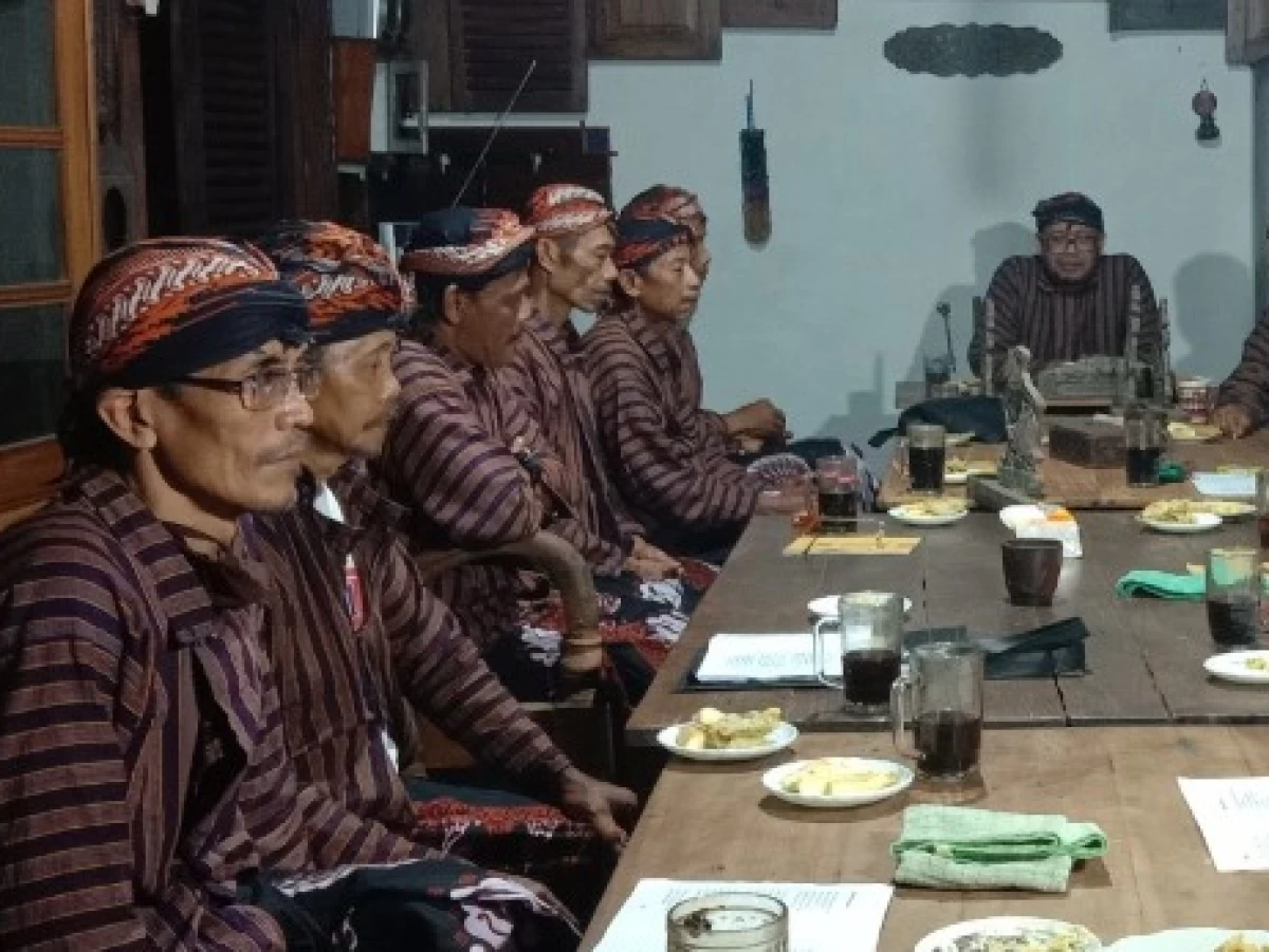 Eyang Djuwahir, Pujangga Sepuh Pencipta ‘Sekar Sari Kidung Rahayu’ Tafsir atas Ayat Al-Qur'an