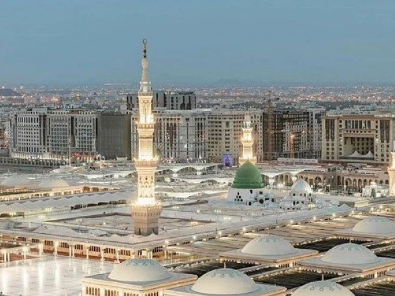 Inilah Dalil Anjuran Sholat Arbain di Masjid Nabawi Madinah