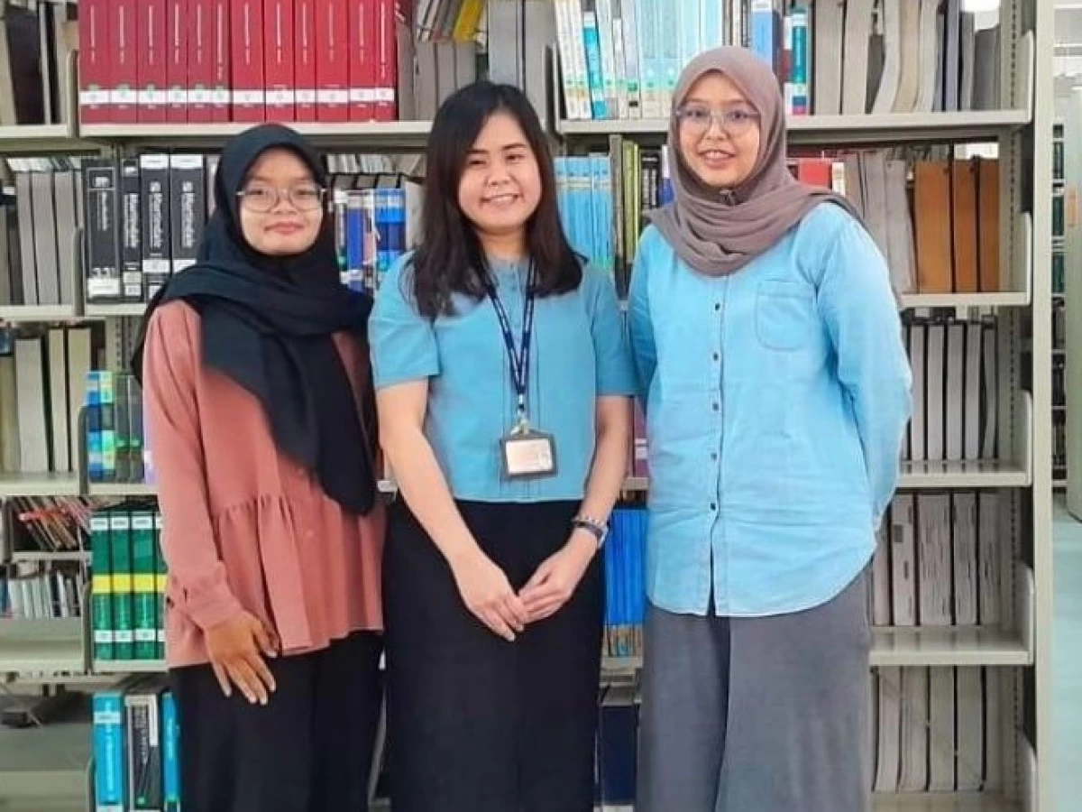 Mahasiswi Fikes UIN Jakarta Terlibat Riset Virus Dengue di Universitas Malaya Malaysia