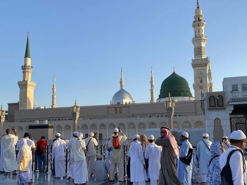 Doa Masuk Kota Madinah, Masjid Nabawi, dan Makam Rasulullah