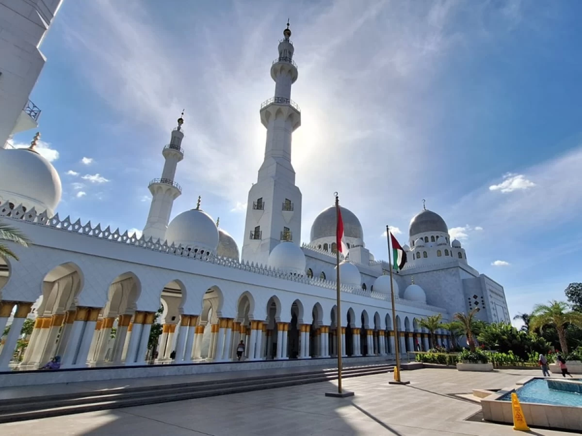 Khutbah Jumat Bahasa Jawa: Tondo-tondo Tiyang ingkang Iman