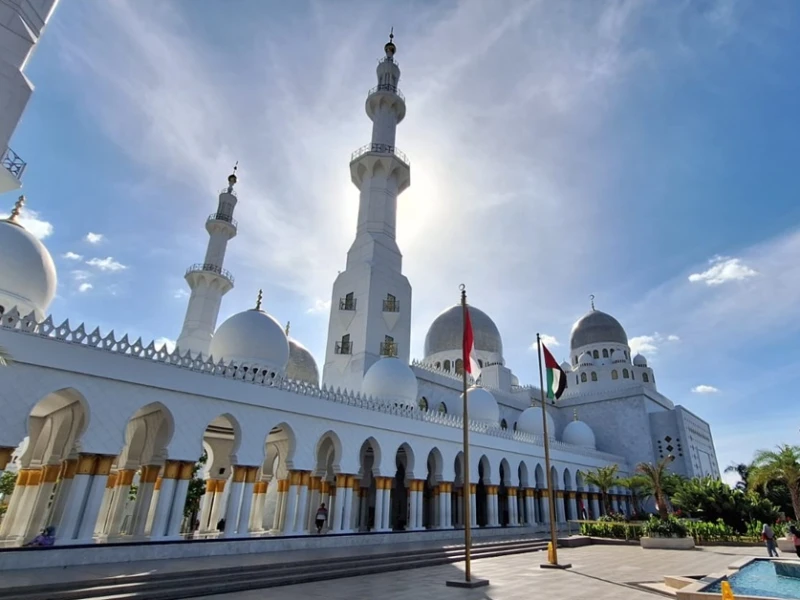 Idul Adha 2025 Jatuh Pada Hari Jumat, Masih Wajibkah Sholat Jumat?
