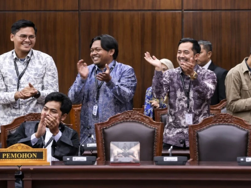 MK Putuskan Anggaran MBG Dipisahkan dari Dana Pendidikan Mulai APBN 2028