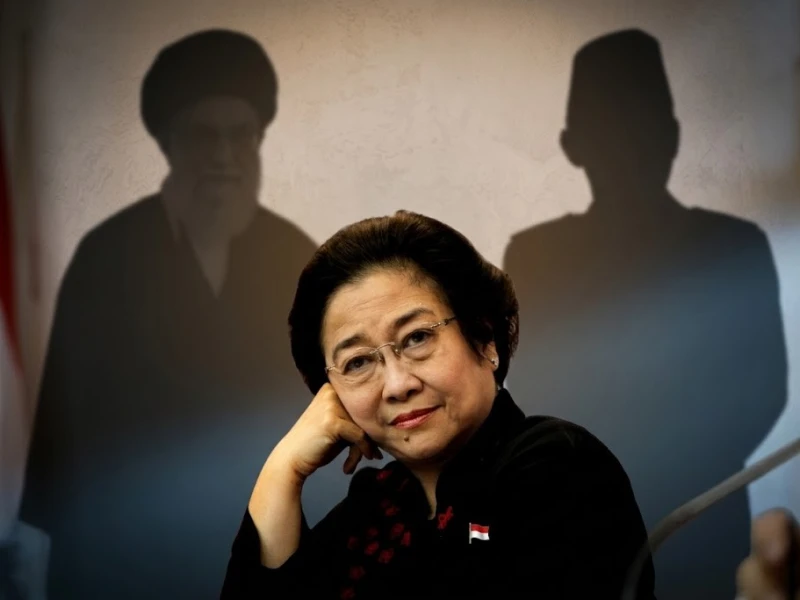 Iran, Megawati, dan Gagapnya Diplomasi Negara