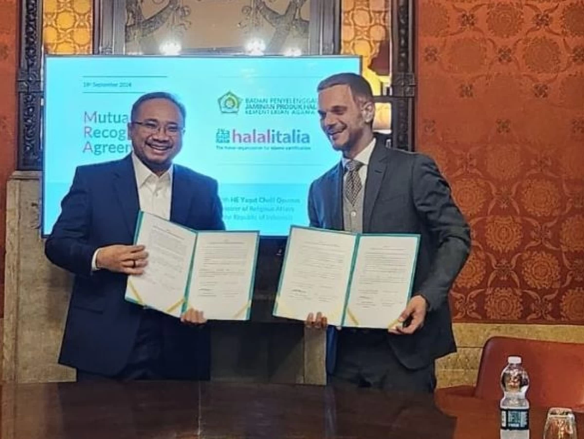 Kunjungi Milan Italia, Menag Yaqut Tandatangani MRA Jaminan Produk Halal Pertama di Eropa
