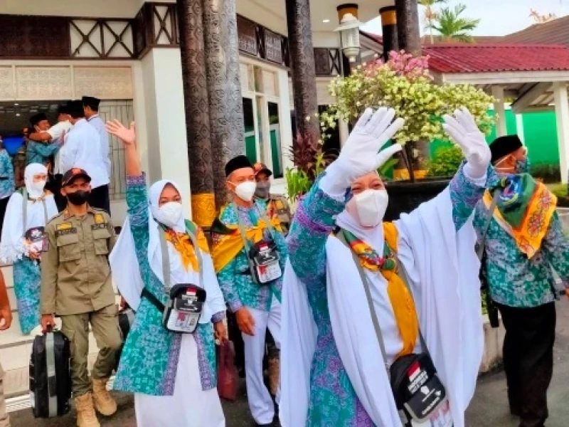 Sunah Titip Doa dan Mengantar Jamaah Haji Umrah, Ini Panduannya