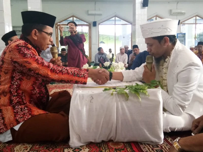 Sahkah Ijab Kabul dengan Hanya Menjawab ‘Saya Terima’?