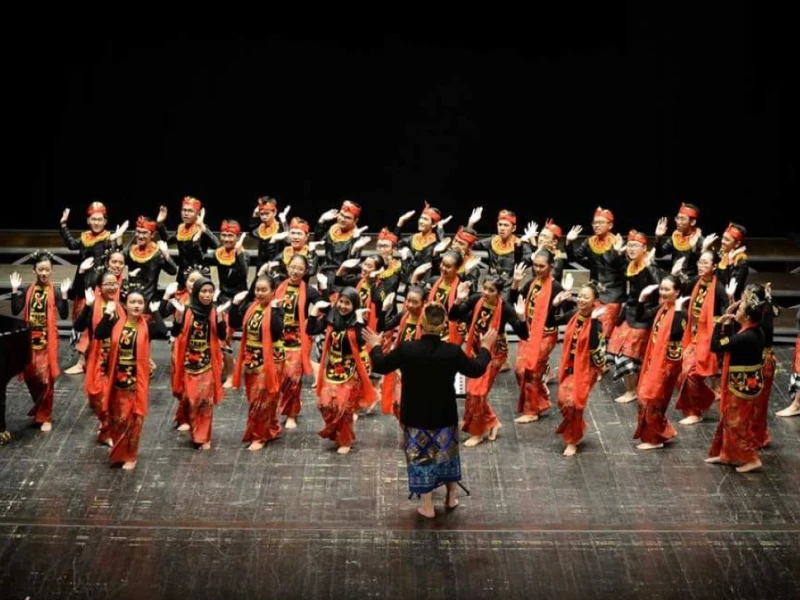 5 Kunci Sukses Paduan Suara, Salah Satunya Kepercayaan Diri Dirigen