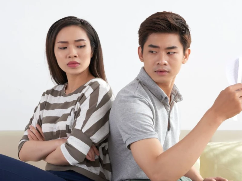 Saat Emosi Tersumbat: Hubungan antara Alexithymia dan Kecemburuan pada Orang Jatuh Cinta