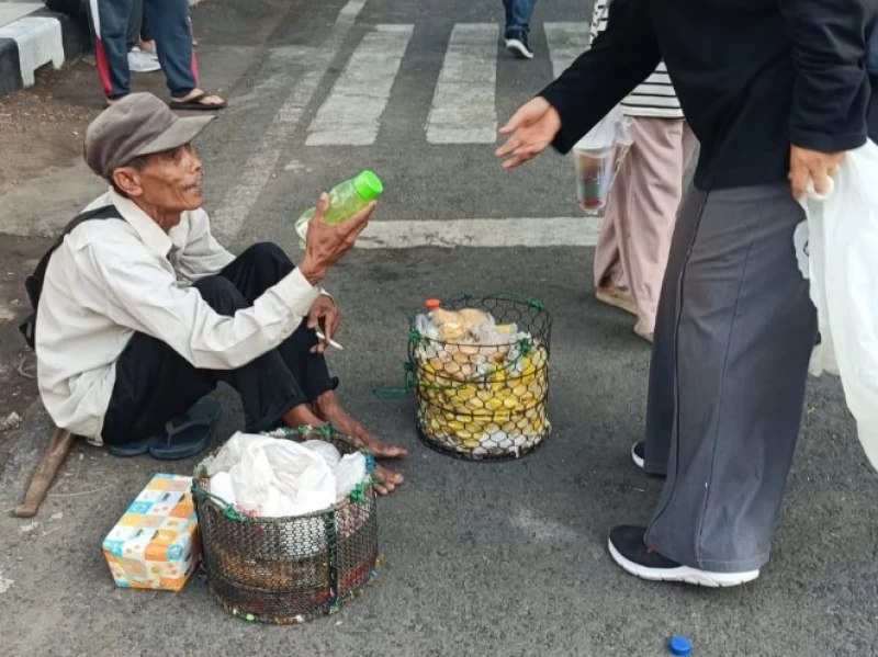 Pujian Nabi untuk Para Pejuang Nafkah Keluarga