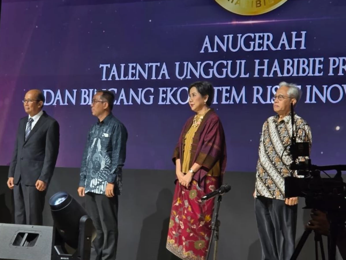 Prof Amin Abdullah Raih Penghargaan Habibie Prize 2024 untuk Bidang Filsafat, Agama dan Kebudayaan