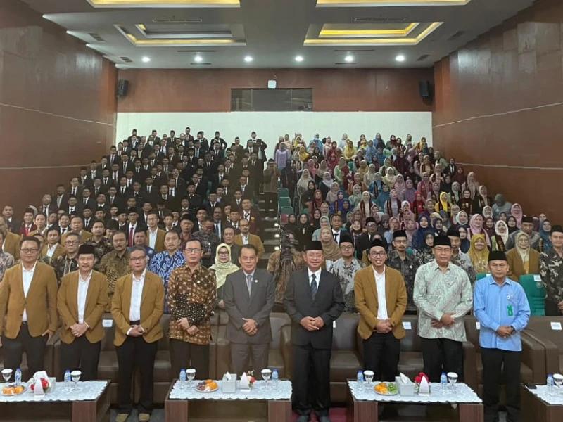 1.496 Guru PPG UIN Bandung Dikukuhkan, Diharap Jadi Garda Depan Pendidikan Berkarakter dan Penuh Cinta
