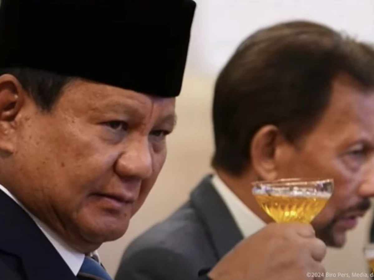 Hukum Bersulang sebelum Minum dalam Islam