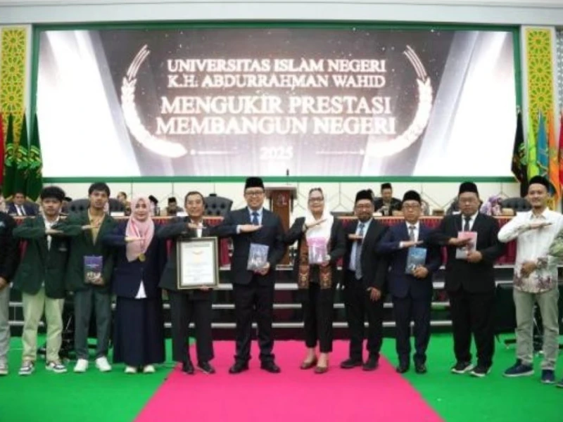 UIN Gus Dur Raih Rekor MURI Penulisan 1.833 Esai Moderasi Beragama