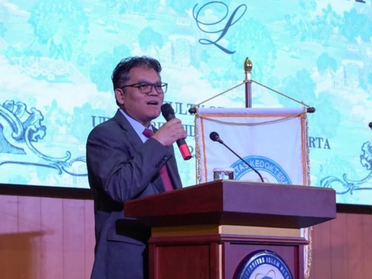 Di Pengambilan Sumpah 72 Dokter Baru, Rektor UIN Jakarta: Profesi Dokter Bukan Sekadar Materi