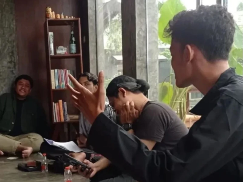 Dari Madura ke Ubud, Santri Syaichona Moh Cholil Bawa Isu Lokal ke Panggung Sastra Asia Tenggara