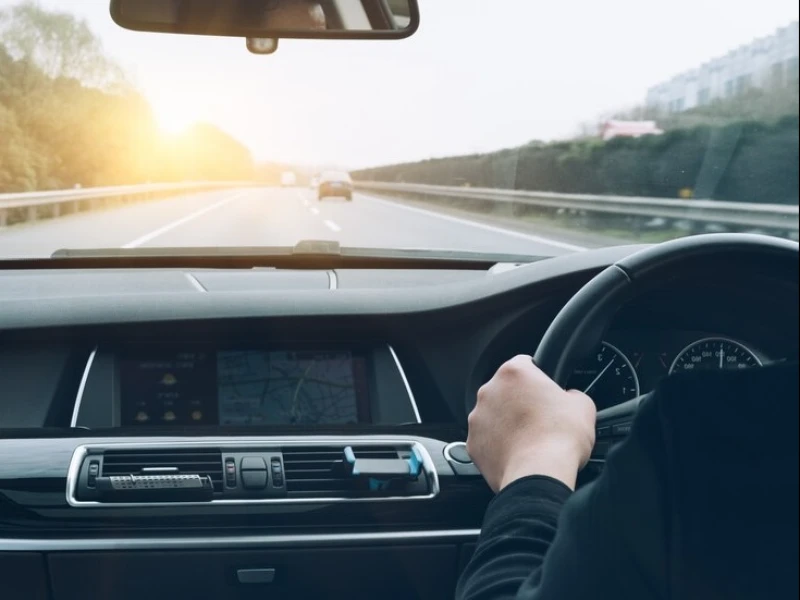 Jalan Tol, Microsleep, dan Pentingnya Safety Riding