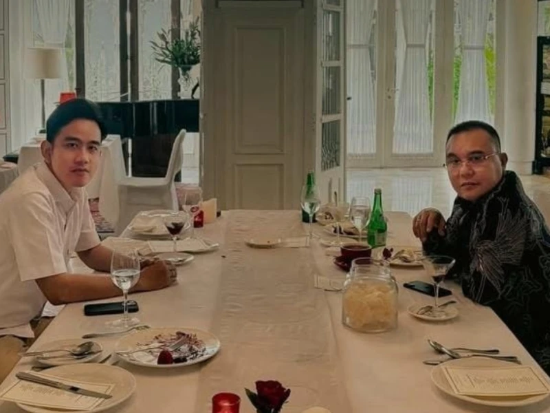 Makan Siang Gibran dan Sufmi Dasco, Sinyal Politik Apa?