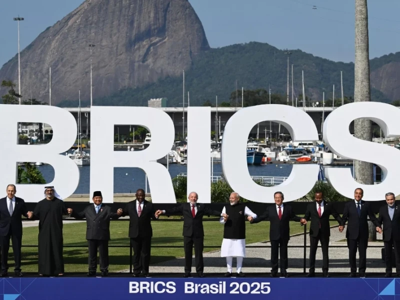 BRICS Tak Punya Pilihan Selain Harus Memperkuat Diri Melawan Amerika