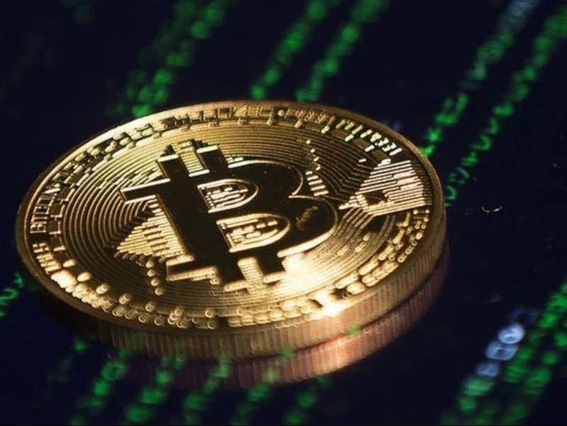 Harga Bitcoin Terperosok Paling Parah dalam Tujuh Bulan Ini