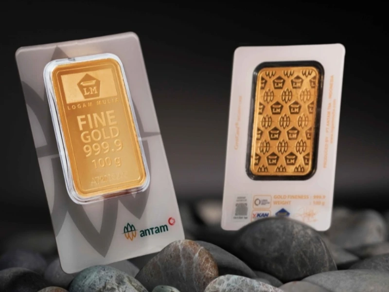 Empat Hari Beruntun Harga Emas Antam Naik Rp2,462 juta per gram