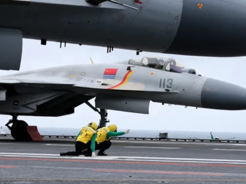 Dua Kali Pesawat Tempur China Bidik Pesawat Jepang di Perairan Dekat Okinawa