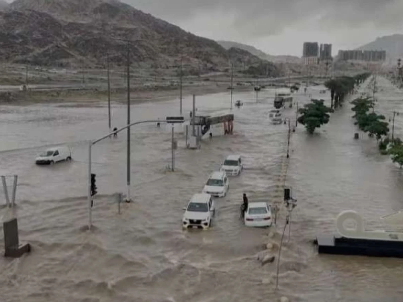 Banjir Bandang Terjang Makkah, Jadi Curah Hujan Tertinggi Kedua Sejak 2022