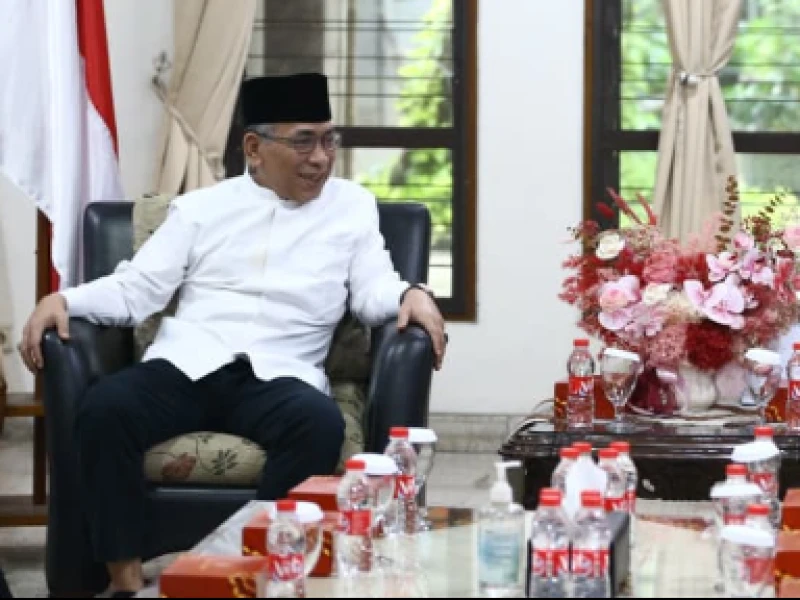 Perundingan Gagal, Ketum PBNU dan Paus Leo XIV Ajak Seluruh Umat Wujudkan Perdamaian