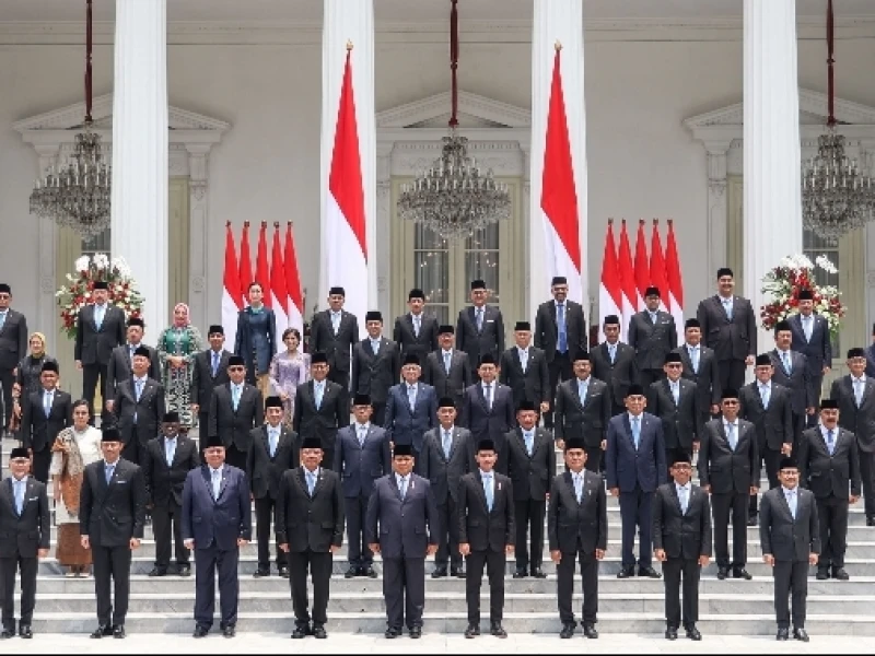 Daftar Pejabat Sektor Keuangan Era Prabowo yang Mundur, Isyarat Apa?