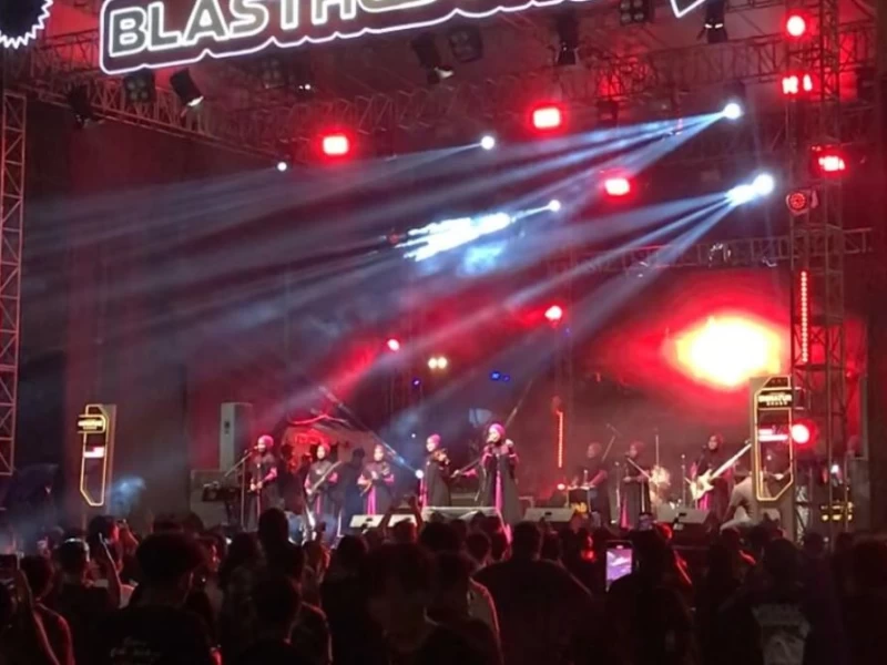 Bersenandung 'Perdamaian' Bersama Nasida Ria
