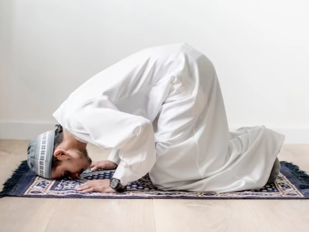 Penjelasan tentang Sholat Kafarat Jumat Terakhir di Bulan Ramadhan